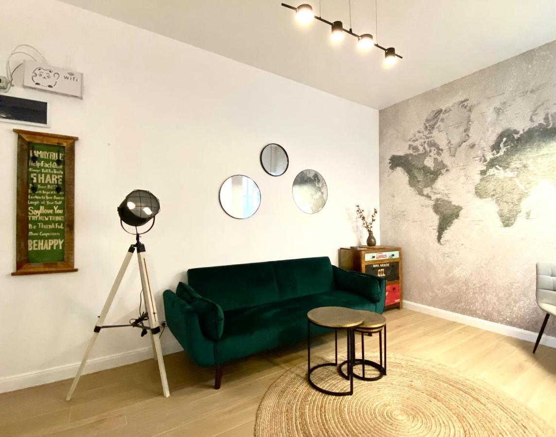 10 Council Square Apartment Brasov Ngoại thất bức ảnh